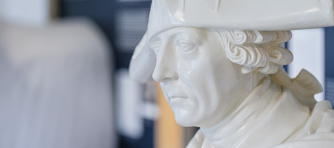 [Translate to English:] Blick in die Ausstellung